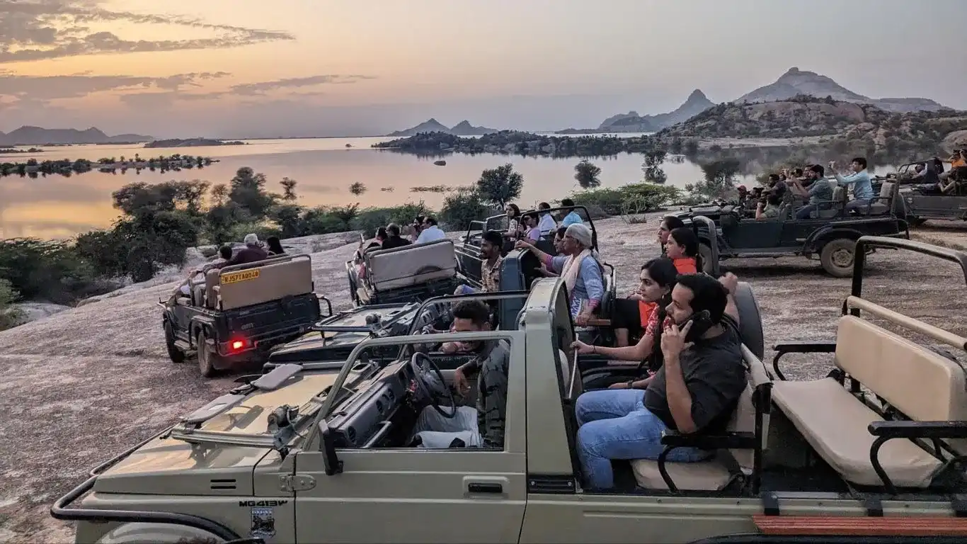 Jawai – A Wild Weekend in Leopard Country Jawai – A Wild Weekend in Leopard Country