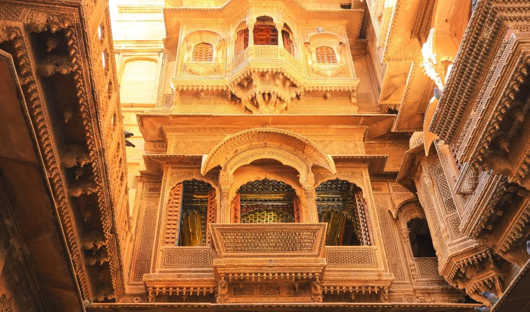 Urbania Tempo Traveler in Rajasthan